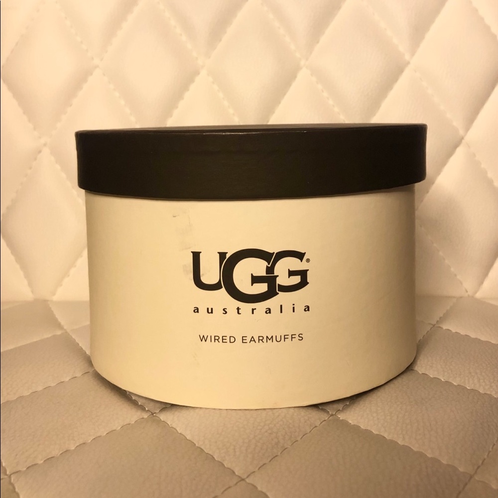 UGG Wired Classic Earmuffs